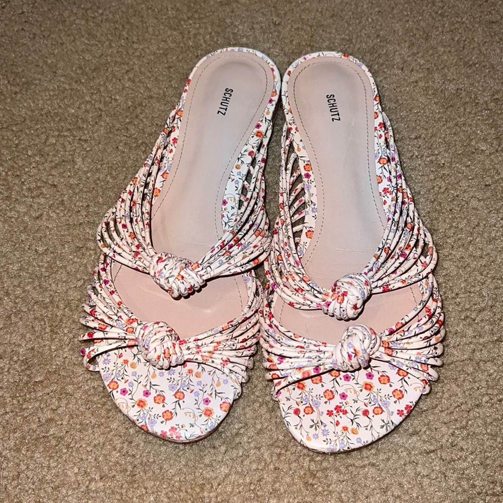 schutz sandals